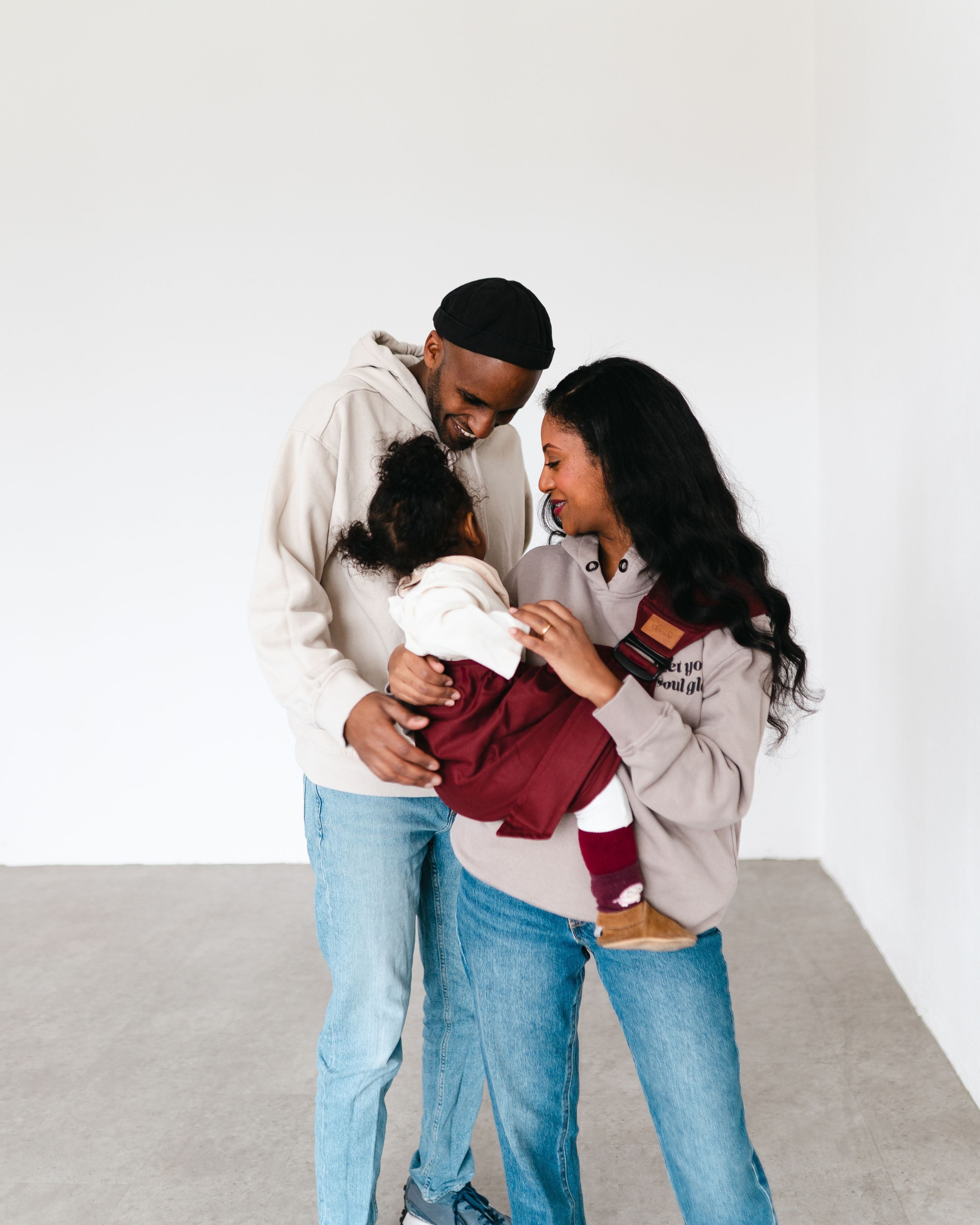 Qookie Go - Hip Carrier - Ruby