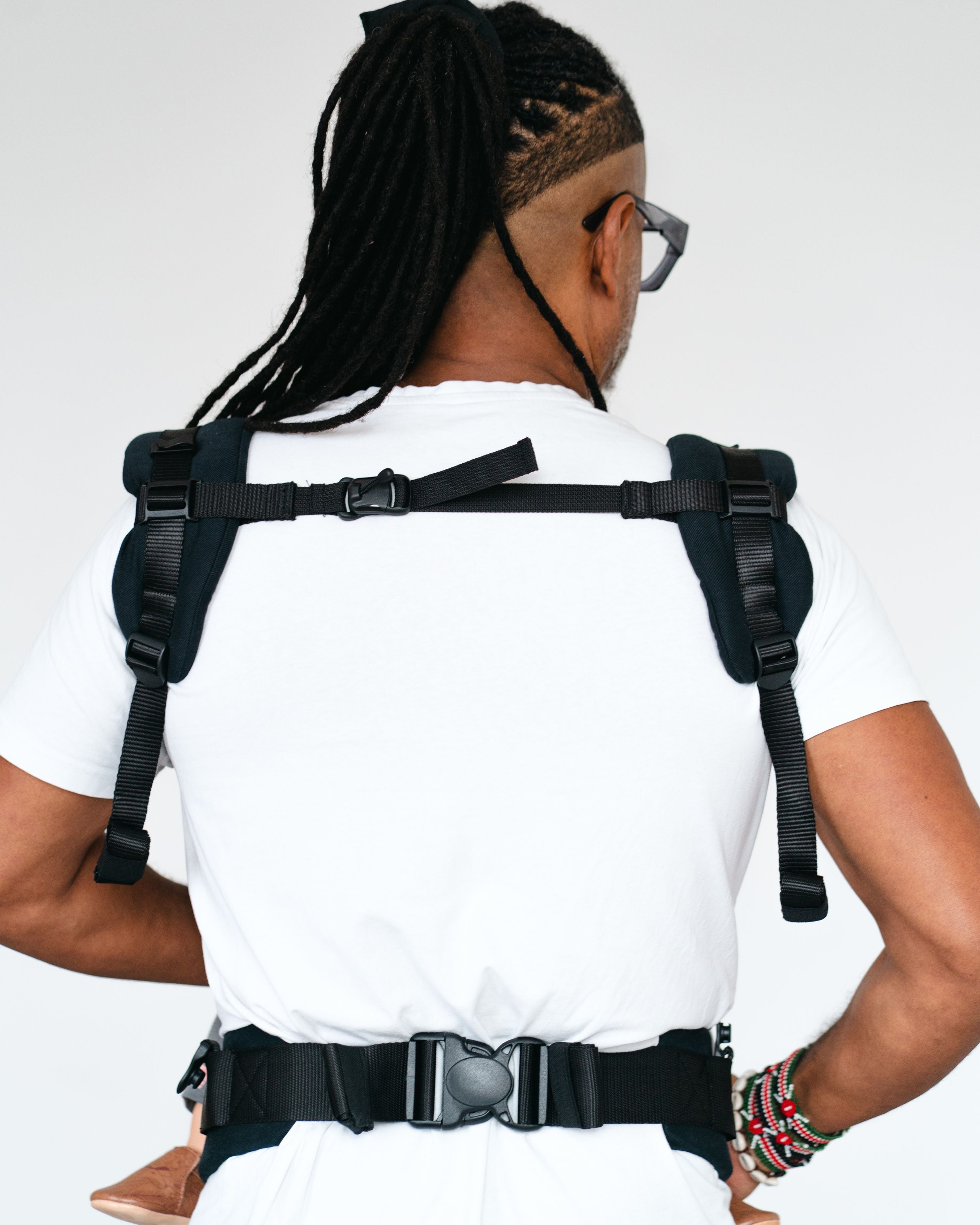 Qookie Ultimo - Toddler Carrier - Black
