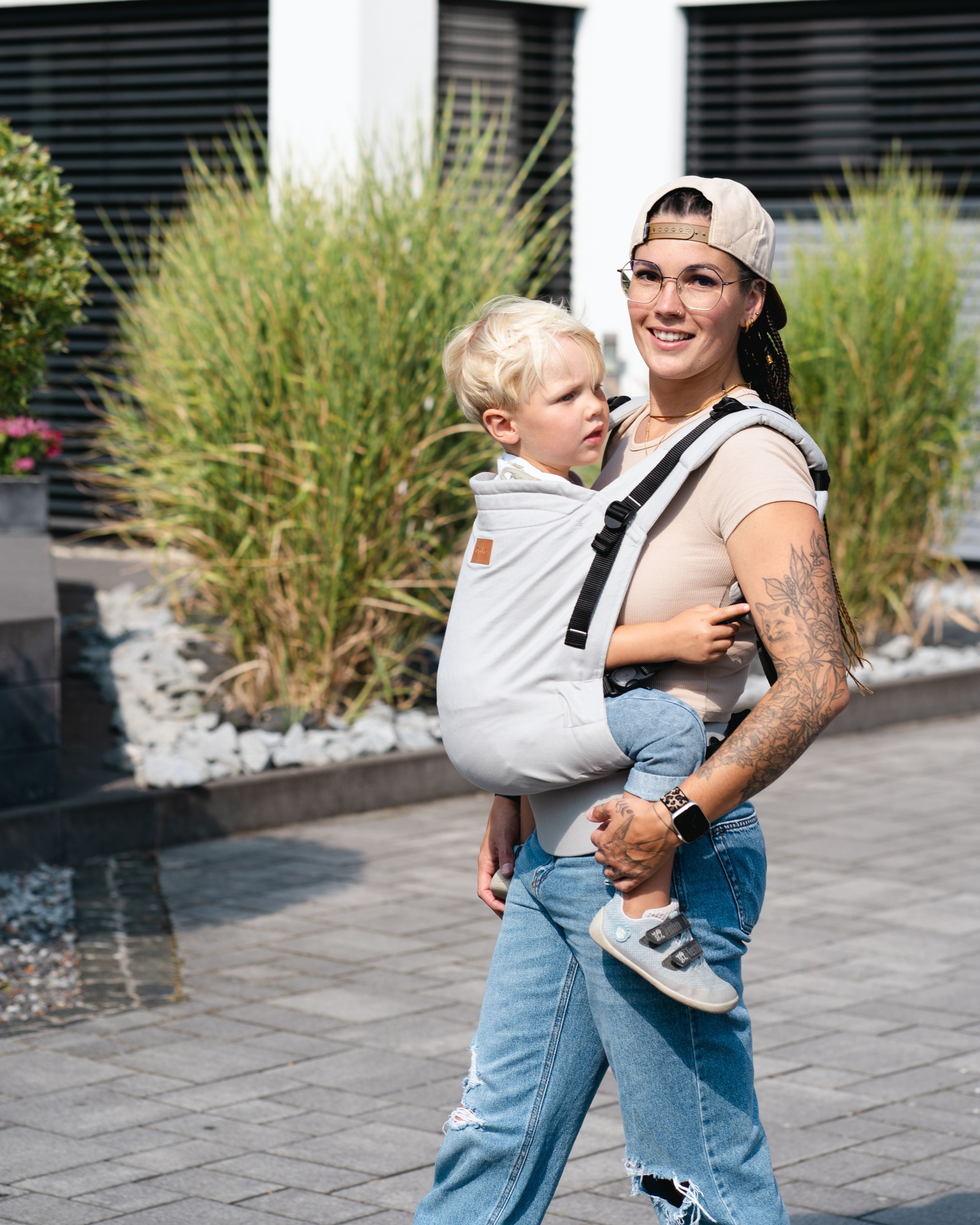Qookie Ultimo - Toddler Trage - Ruby