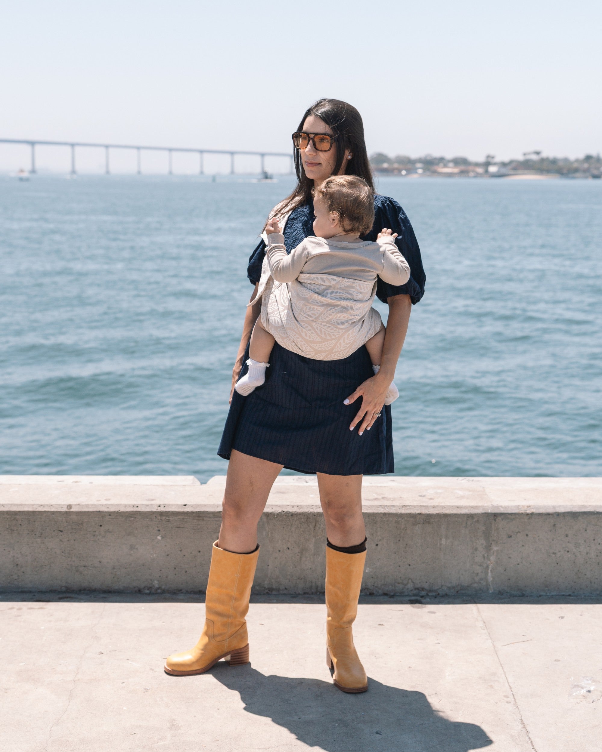 Qookie Go - Hip Carrier - Flora Pearl