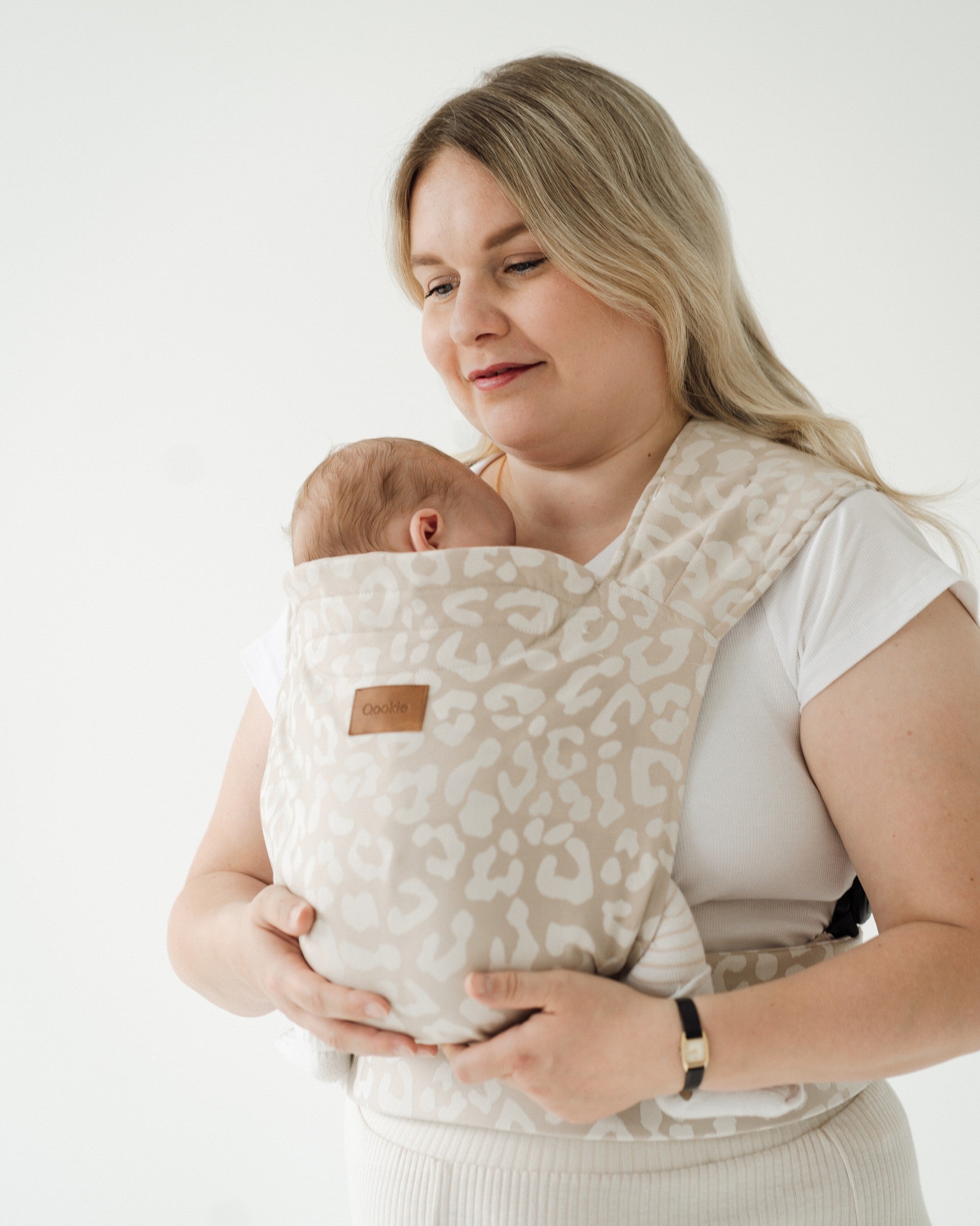 Qookie Vario - Full Buckle Baby Carrier - Leo Beige